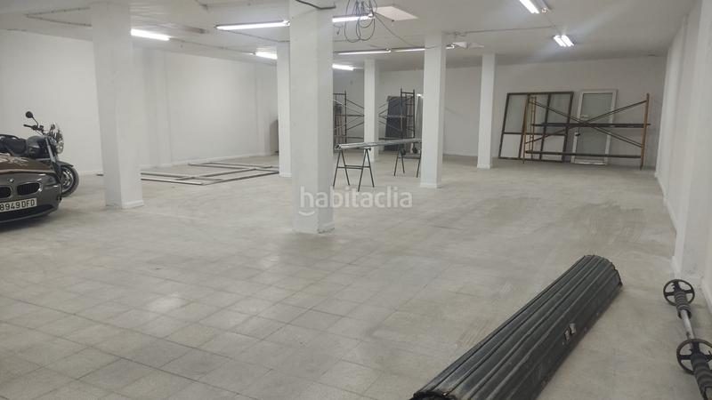 Foto 6449f7e1-5f2f-4fd8-bbaf-8f4ecfb8b104. Local comercial gran local comercial en venta en buena zona en Figueres