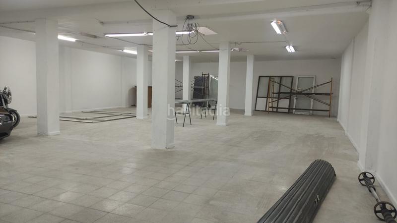 Foto d4258684-edb1-4c83-bdf4-49366edf0879. Local comercial gran local comercial en venta en buena zona en Figueres