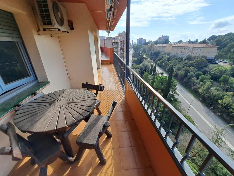 Foto 9d0f8164-05d3-4ec5-b2ab-a2241f256b68. Ático en venta ático con vistas privilegiadas en Eixample-Horta Capallera Figueres