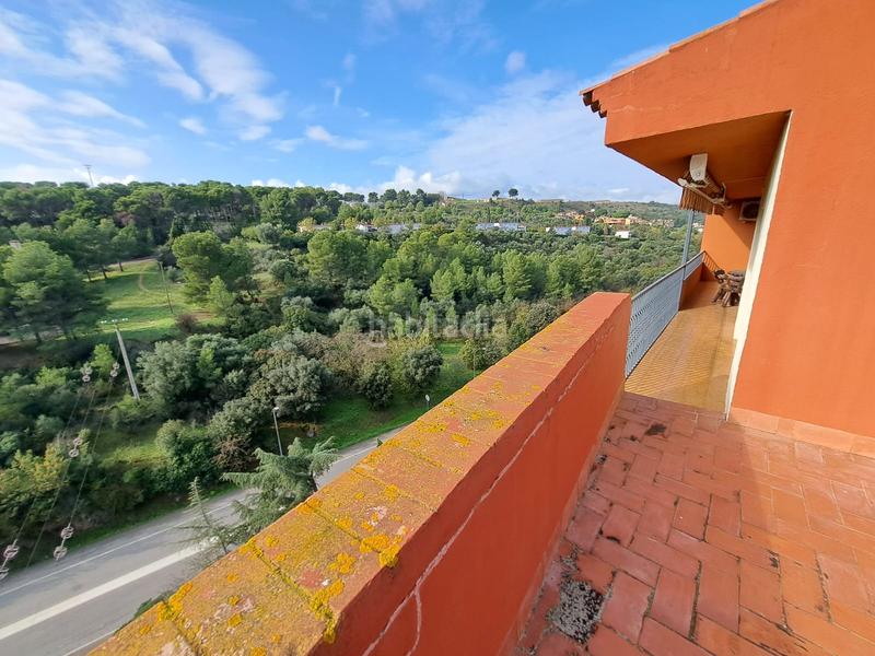 Foto ff6652f5-9b85-4482-a498-d56528151acd. Ático en venta ático con vistas privilegiadas en Eixample-Horta Capallera Figueres