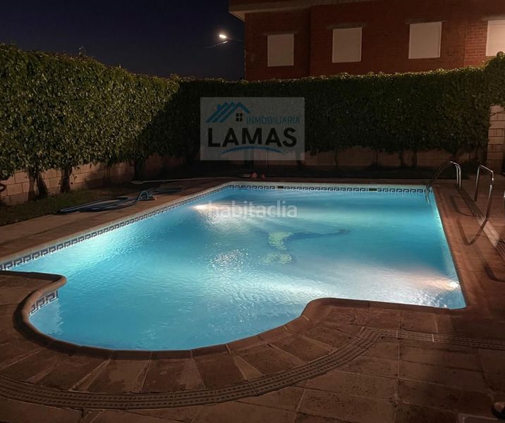 Foto 67e0309b-7f7b-4034-acaf-28dd9000bcd1. Chalet exclusivo chalet con jardín y piscina en Talayuela