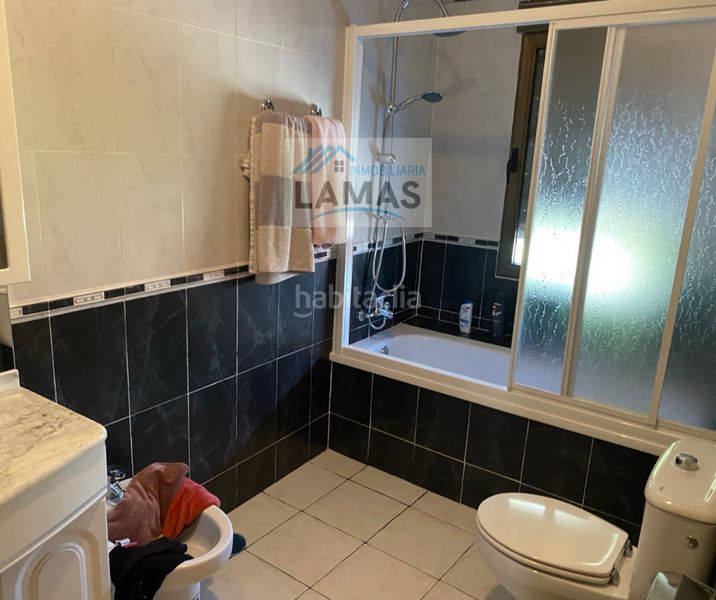 Foto 6f78935e-8633-4f3d-86bb-98eb898a56fe. Chalet exclusivo chalet con jardín y piscina en Talayuela