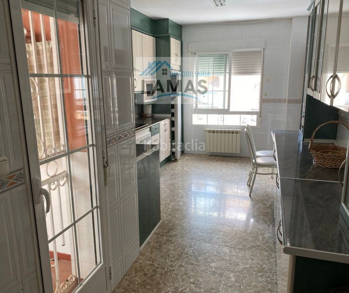 Foto 4d47115b-7984-4007-a9b5-359a2635814a. Chalet in calle puerto madero 20 in Navalmoral de la Mata