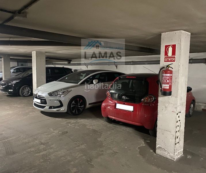 Foto 007fe4d4-08ac-45e9-a1a3-07745b86200f. Autoparkplatz in calle genaro cajal 19 in Navalmoral de la Mata
