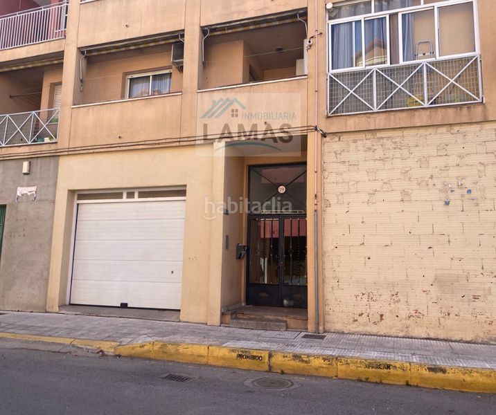 Foto ed5c558c-c700-4a47-b977-42ea84aae3fe. Autoparkplatz in calle genaro cajal 19 in Navalmoral de la Mata