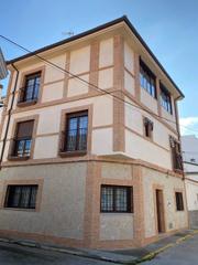 Maison à N/a 8. Casa de 3 plantas en navalmoral de la mata