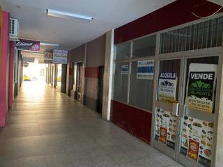 Local commercial à N/a. Local comercial en navalmoral de la mata
