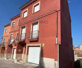Casa en Calle rodrigo de ordez 17. Casa seminueva en oropesa