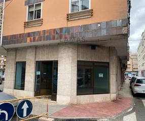 Local commercial à Avenida constitución 15. Local comercial céntrico en navalmoral
