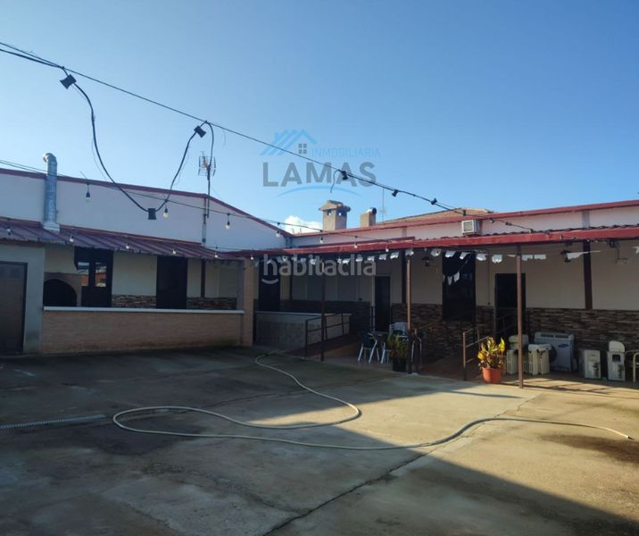 Foto bf30829b-d732-4b3b-93b7-c138286258dc. Business premise in calle pizarro 1 in Valdelacasa de Tajo