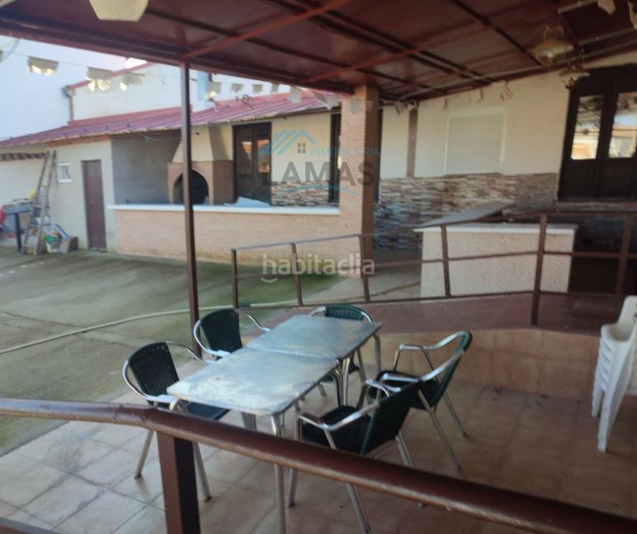 Foto d07d9839-898d-4d05-ac02-cdcd51f4ee07. Business premise in calle pizarro 1 in Valdelacasa de Tajo