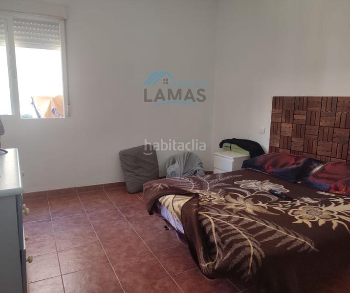 Foto 95f51ed8-6fcf-4b6d-8d3a-3480e7110ed1. Casa en calle generalísimo 1 casa con patio y garaje en Carrascalejo