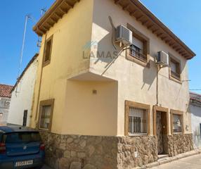 Maison  Calle tortosa 4. Casa de dos plantas en navalmoral