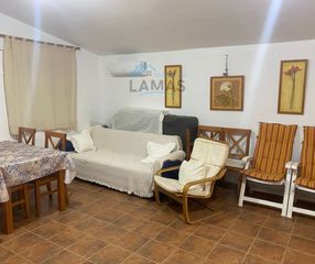 Country house in Saucedilla. Parcela con casa y naves en viña montecillo – saucedilla