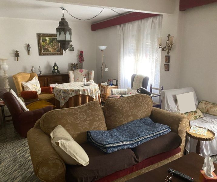 Foto a77b3b7f-3196-49d7-89c6-18dfdf1646ca. Flat in calle mateo samaniego 6 in Navalmoral de la Mata