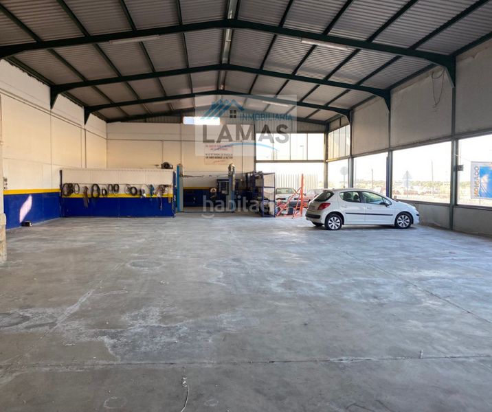 Foto a94a87f3-23f7-487b-8d6e-de3327a1cc0f. Nau industrial a Casatejada
