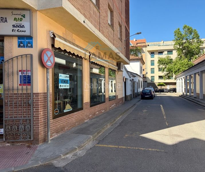 Foto be1c198f-8da2-419e-99ff-268afa4cab80. Local commercial dans avenida constitución 2 dans Navalmoral de la Mata