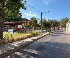 Terreny residencial a Calle genaro cajal 24. Solar urbanizable en navalmoral
