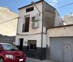 Casa  Calle san andrés 10. Casa en navalmoral de la mata