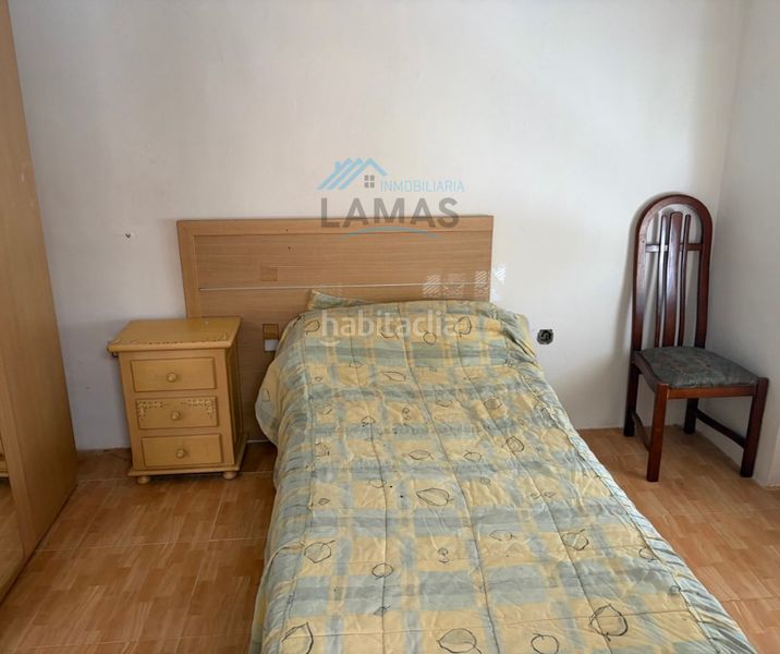 Foto 8040af7c-7116-4614-8782-0b92b6ca0fd1. Casa a calle acacia 9 a Casatejada