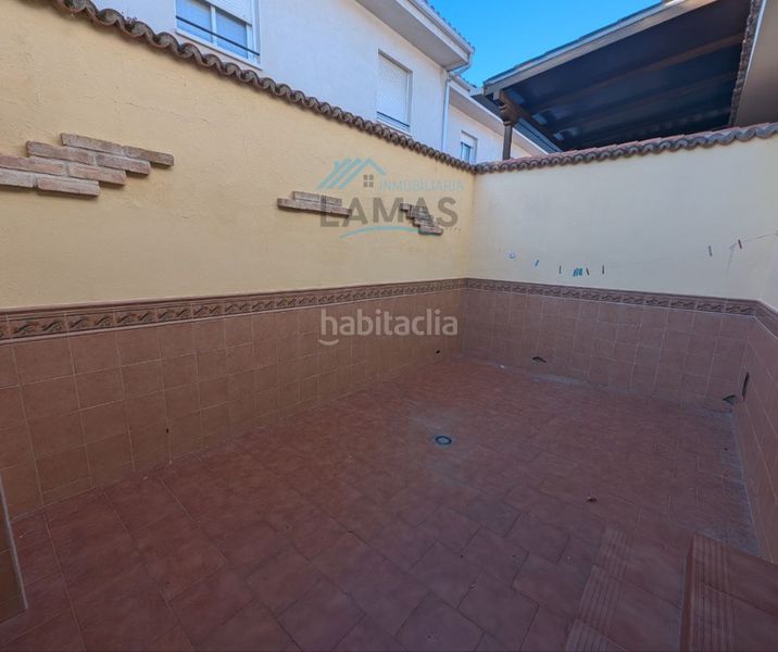 Foto 30b3fa5f-72f2-4139-8c94-2f0861ae24f1. Reihenhaus in calle don inocencio pulido cortijo 9 in Tiétar