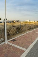 Residential Plot in Alameda la alcayna 18. Parcela única con doble fachada en la alcayna  410 m2, manzana c