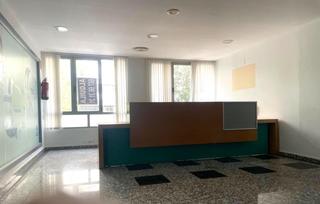 Location Bureau en Plaza santa gertrudis 2. Oficinas en gran va