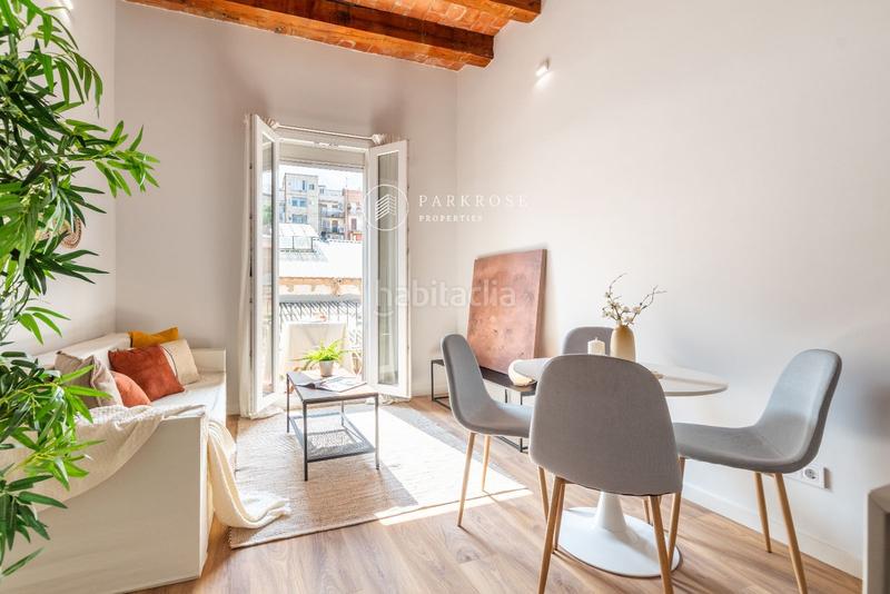 Foto ee6c4107-3d9d-4b8e-8eac-e291da55b0da. Pis amb calefacció a Sagrada Família Barcelona