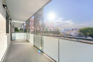 Pis  Canigo. Piso de obra nueva con balcón, piscina comunitaria y parking