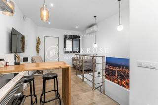 Dúplex  Guinardó. Espectacular inmueble duplex de 78 m2 completamente reformado co