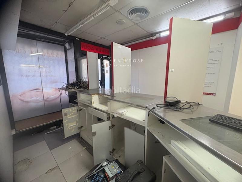 Foto d6bad5aa-bfea-4c2c-bc6e-e69749f7cca6. Local comercial a Sant Martí de Provençals Barcelona