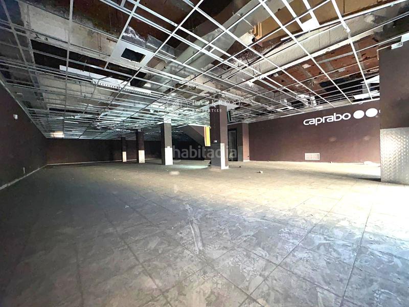 Foto dc2b4a6e-2d27-486c-b5fb-a6374318397e. Alquiler local comercial espectacular local comercial en alquiler en Barcelona