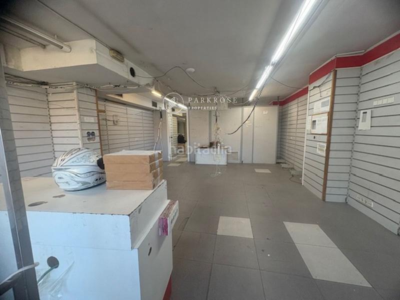 Foto b7c6babf-2041-44a3-a4d9-671752b927e5. Location local commercial dans Sant Martí de Provençals Barcelona