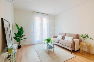 Pis  Granada. Vivienda de tres habitaciones y dos baños en retiro