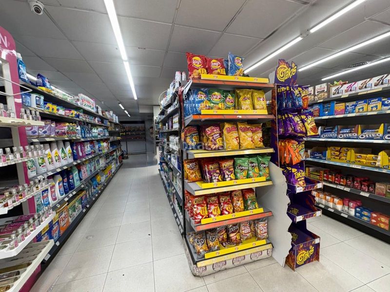 Foto 1f69a550-70c8-43ca-9d59-8c45b4060653. Local comercial a Dreta de l´Eixample Barcelona
