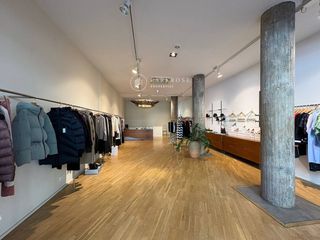 Lloguer Local Comercial  Pau claris. Traspaso exclusivo local prime en pau claris junto a paseo de gr