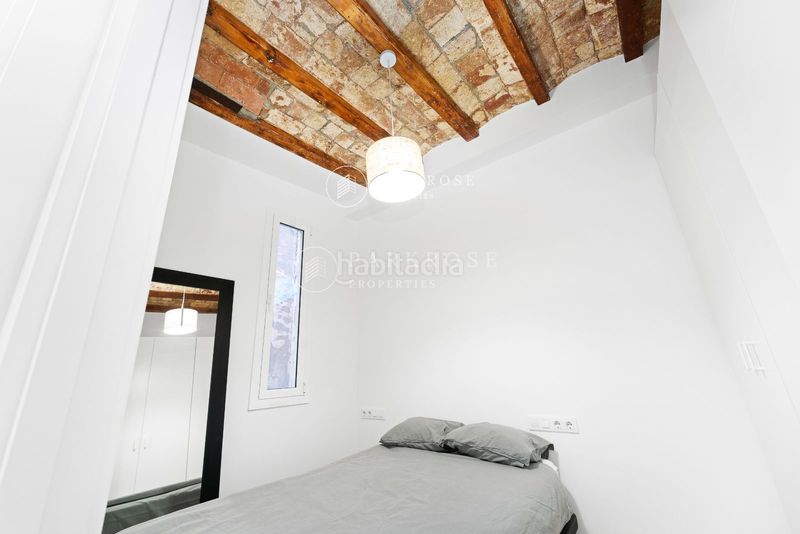 Foto 1df93903-4f62-4325-8ae8-dc36e30f2699. Pis a Gòtic Barcelona