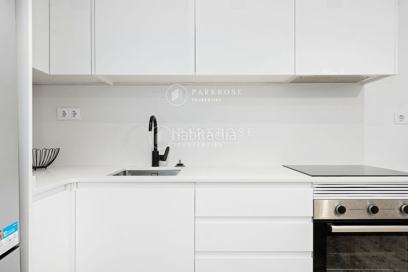 Foto 73a86cb8-eadc-44bf-9906-1fe386214b57. Pis a Gòtic Barcelona