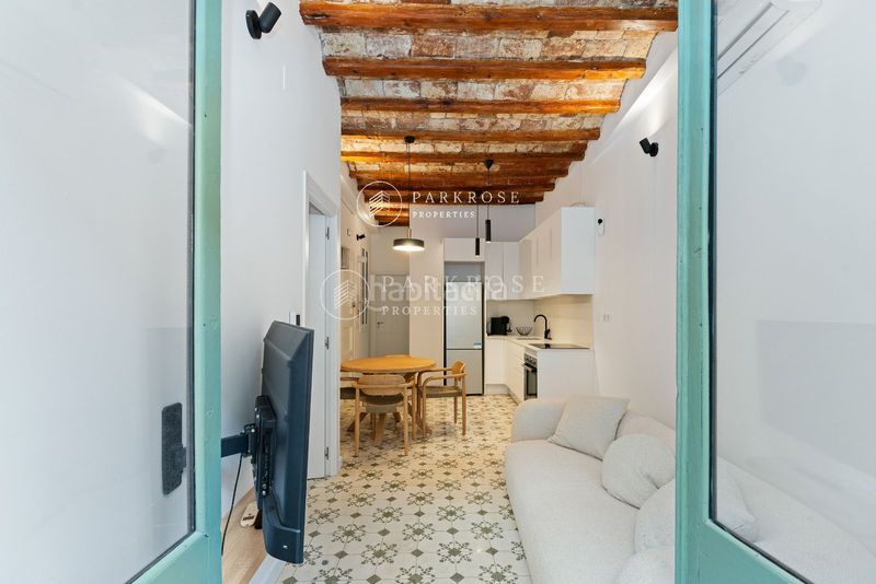 Foto bdd807bc-c158-498e-8ac5-e37afa263343. Pis a Gòtic Barcelona