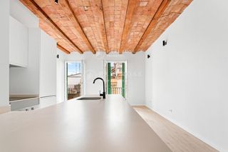 Pis  Vilardell. Espectacular  2 planta reformada de 77m2 3hbaitaciones 2 baños y