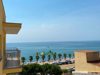 Appartamento  Consolat. Precioso piso en la primera linea del mar
