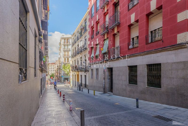 Foto 14f4f8f6-9d8e-4431-80e3-e0a047442e27. Pis amb calefacció a Embajadores-Lavapiés Madrid