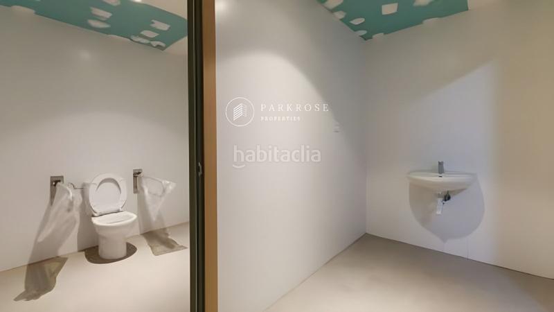 Foto 095bd777-0358-4312-bd95-8a0870517690. Rent business premise in Fort Pienc Barcelona