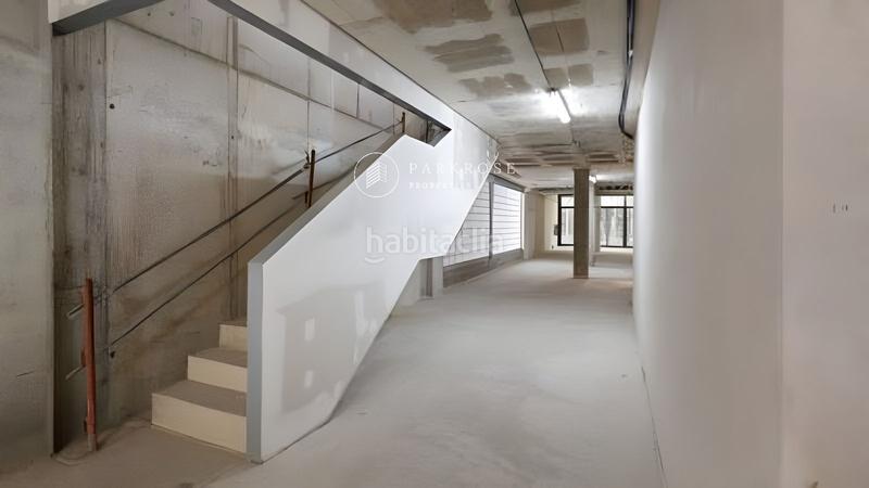 Foto 6c0bd3a1-3841-42b6-8f8f-8f2be22f7c7a. Rent business premise in Fort Pienc Barcelona