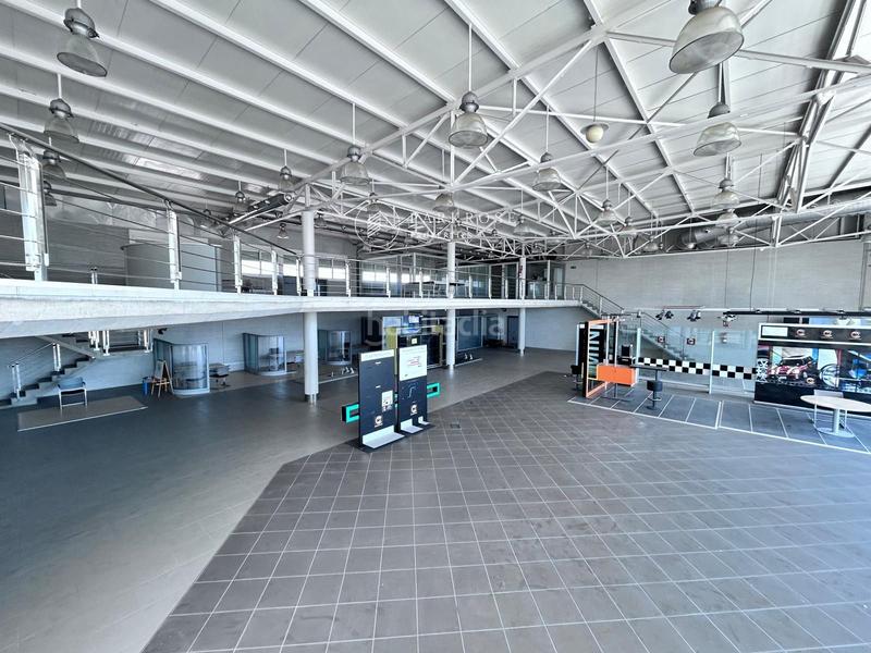 Foto a00bfcc1-a7ac-462b-b040-fab354913e39. Location bâtiment à usage industriel dans Torreforta Tarragona