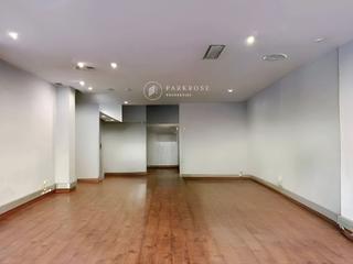 Lloguer Local Comercial  Diagonal. Local en alquiler av diagonal cerca pl francesc maci