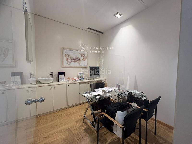 Foto f21e5dd6-f934-4da9-9fee-349be2252f38. Rent business premise in Sant Gervasi - Bonanova Barcelona