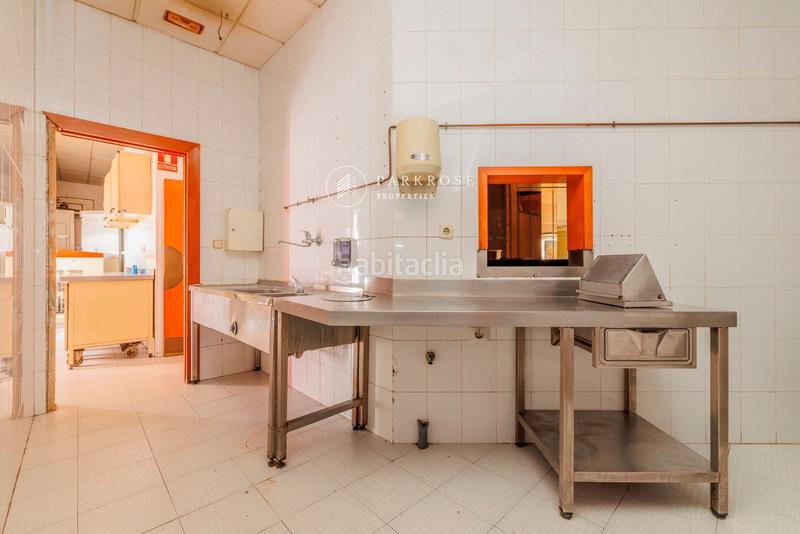 Foto 0e997de7-de92-4920-84e0-8bcb527e2d32. Location local commercial dans cid campeador 7 dans Móstoles