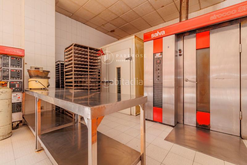 Foto a95d25fe-6c28-4dbe-87c9-0f5f9d6fb9ac. Location local commercial dans cid campeador 7 dans Móstoles