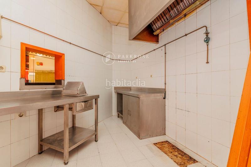 Foto e0e9c714-438a-4cf4-a20b-f4ad5cf2754d. Location local commercial dans cid campeador 7 dans Móstoles